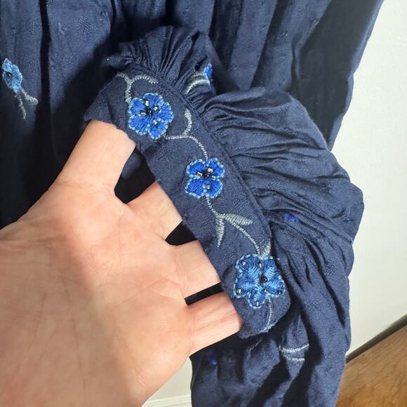 Free People Kiss From A Rose Tunic Boho Top Women M Blue Embroidery Oversized - Picture 11 of 11